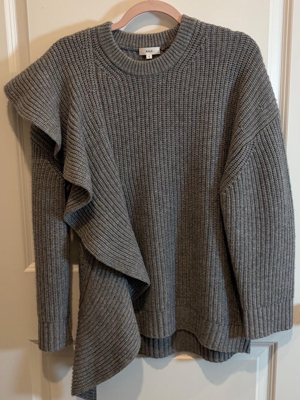 A.L.C. Mabel Round Neck
Ruffles Wool Cashmere Sweater